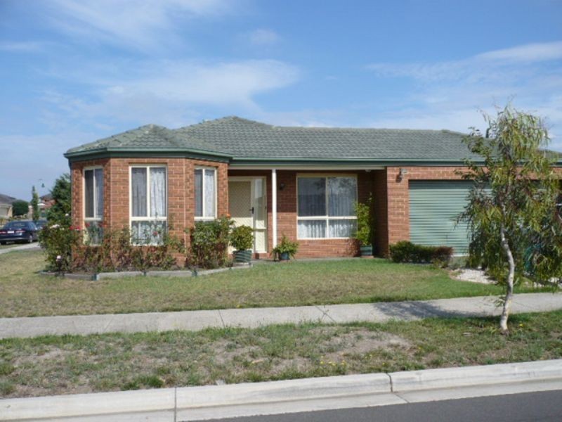 60 Yarcombe Cres, Craigieburn VIC 3064