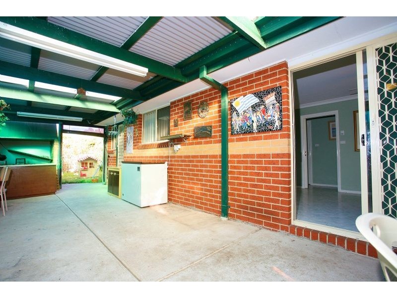 76 McKenzie Crescent, Roxburgh Park VIC 3064