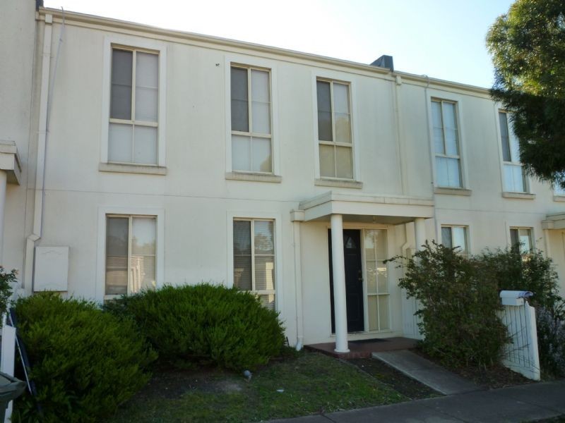 14 Corona Place, Roxburgh Park VIC 3064