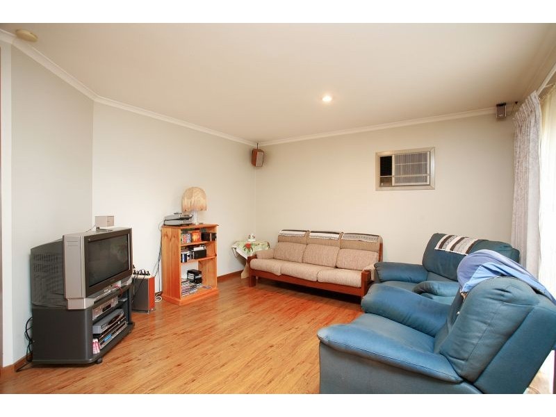 76 Cimberwood Drive, Craigieburn VIC 3064