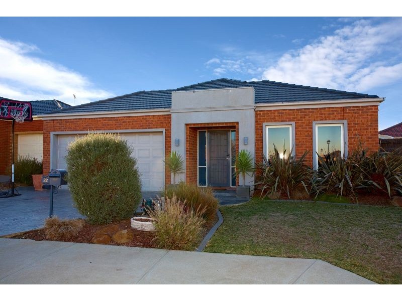 32 Parramatta Walk, Craigieburn VIC 3064