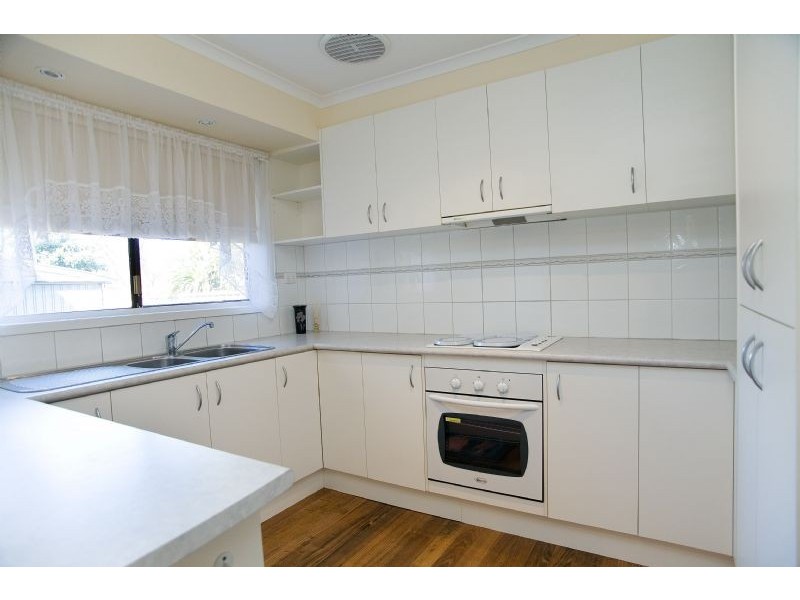 38 Bank Street, Craigieburn VIC 3064