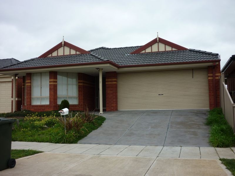 5  Valhalla Place, Craigieburn VIC 3064