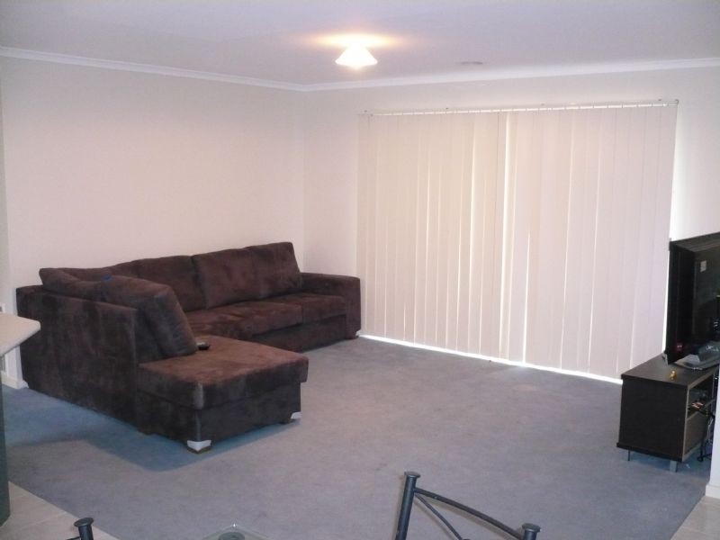 5  Valhalla Place, Craigieburn VIC 3064