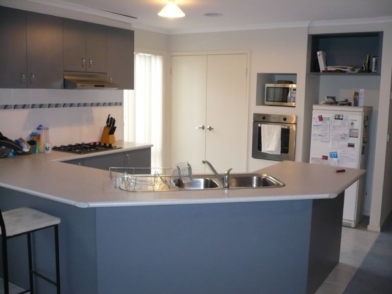 5  Valhalla Place, Craigieburn VIC 3064