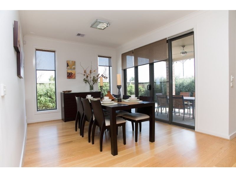 1  Harrington Avenue, Craigieburn VIC 3064