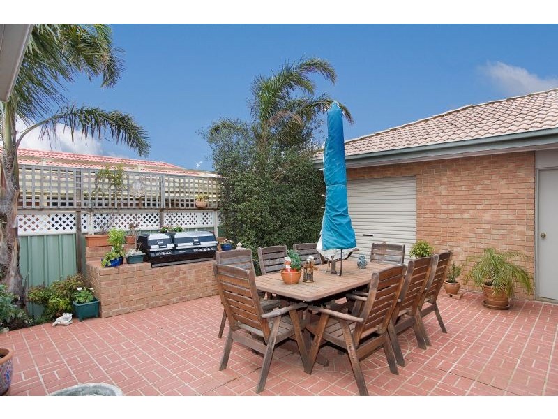 10 Bristol Mews, Craigieburn VIC 3064