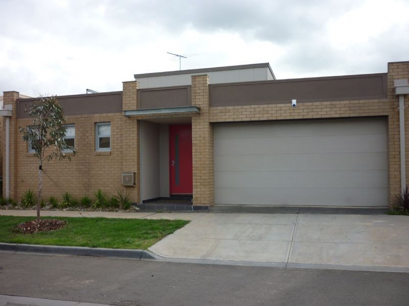 6  Thirlestane Place, Craigieburn VIC 3064