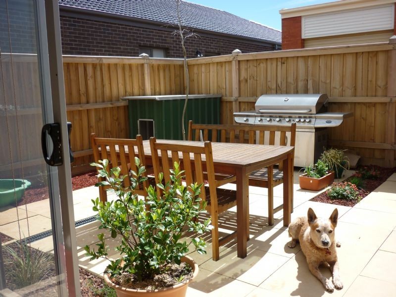 6  Thirlestane Place, Craigieburn VIC 3064