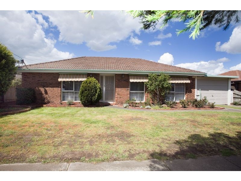 38 Cimberwood Drive, Craigieburn VIC 3064