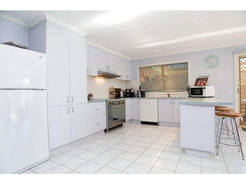 23 Bristol Mews, Craigieburn VIC 3064