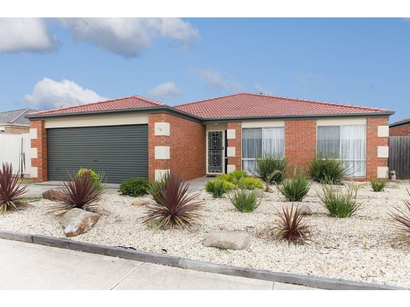 10 Rhine Drive, Roxburgh Park VIC 3064