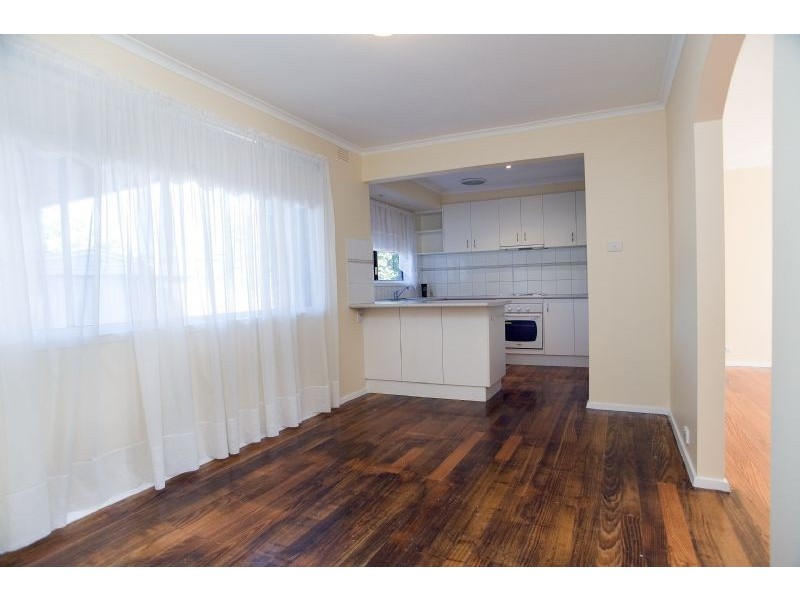 38 Bank Street, Craigieburn VIC 3064