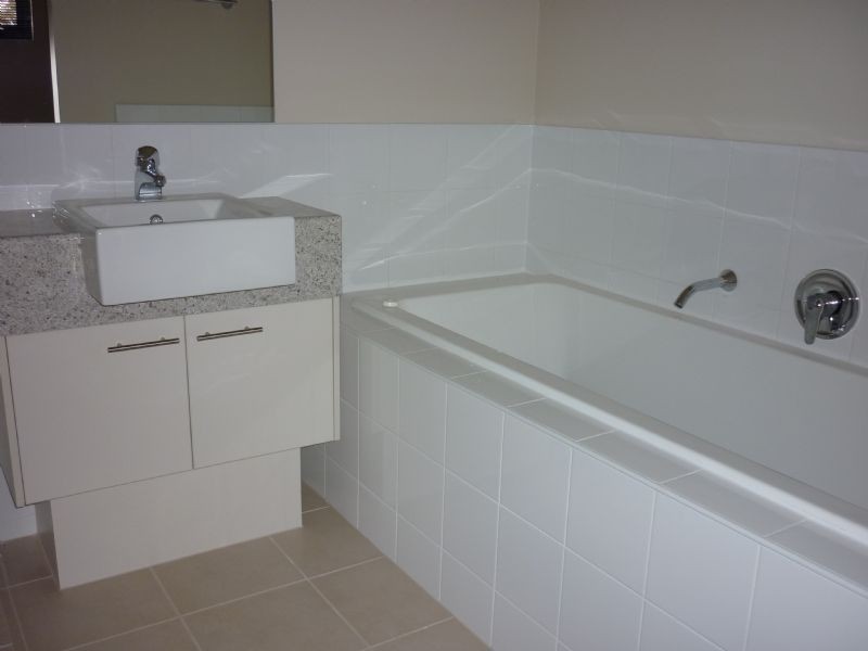 2 Bird Close, Craigieburn VIC 3064