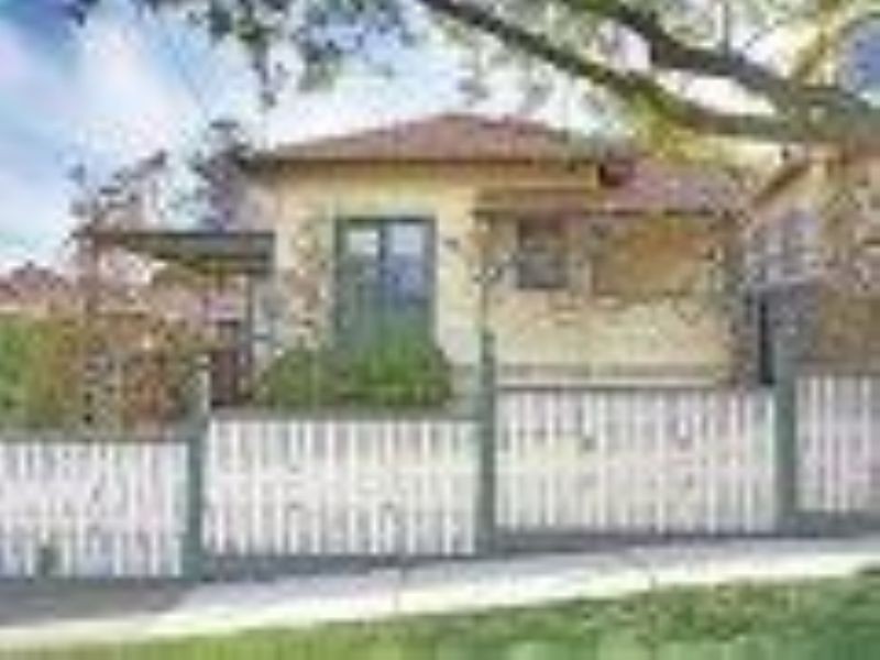 29 Ballater Street, Essendon VIC 3040