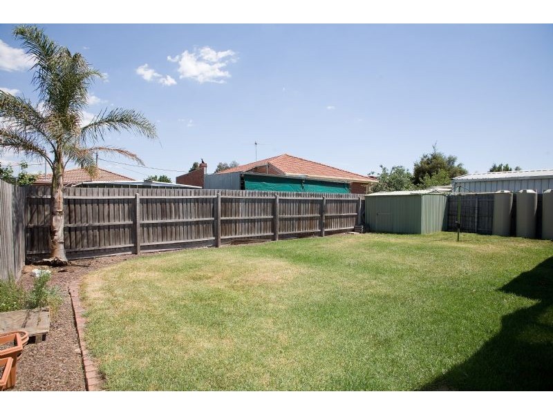 54  Northleigh Avenue, Craigieburn VIC 3064