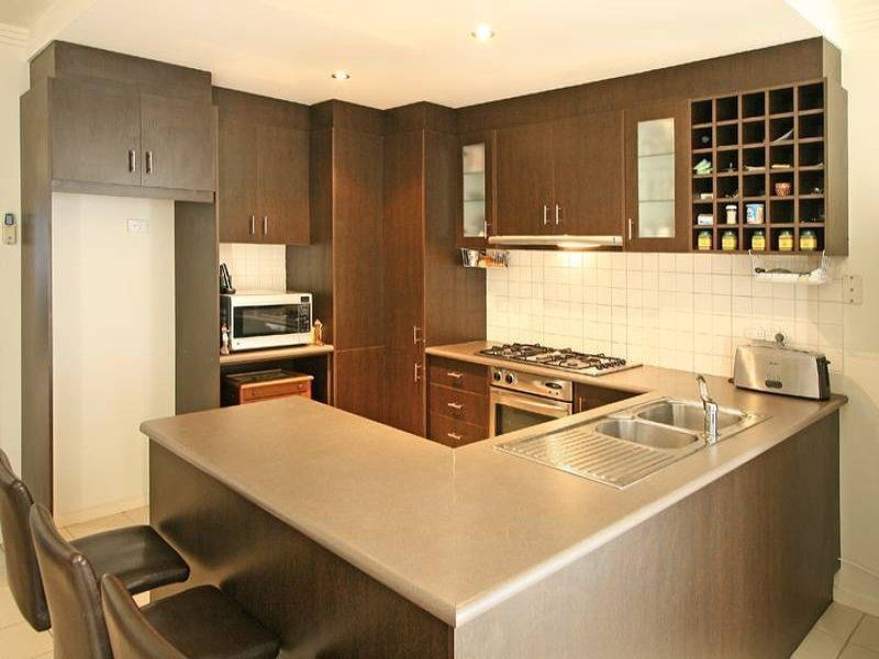 5 Astley Walk, Roxburgh Park VIC 3064