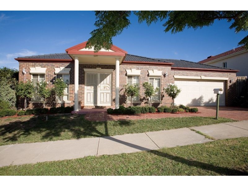 12 Skyline Rise, Craigieburn VIC 3064