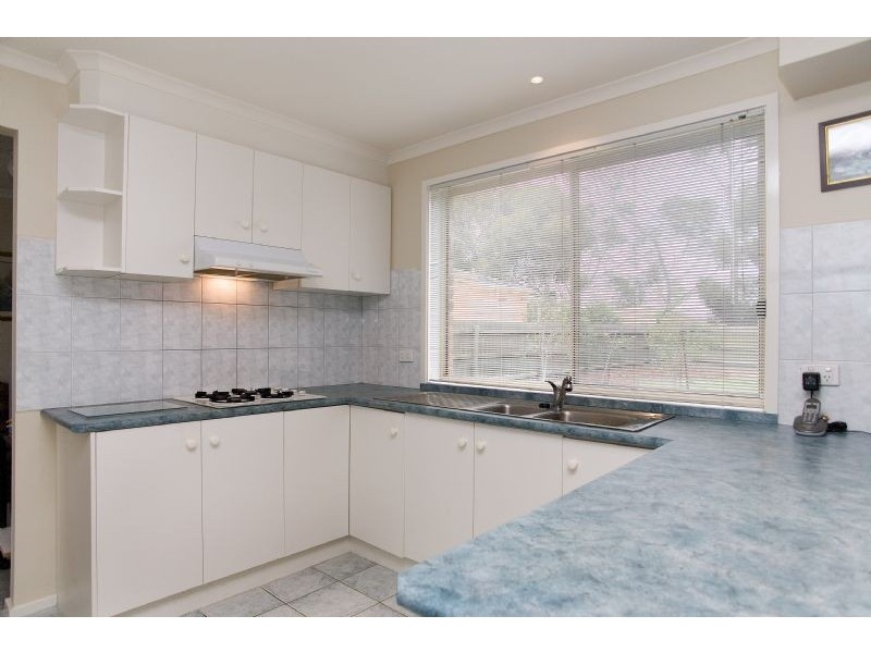 5 Emerson Court, Roxburgh Park VIC 3064