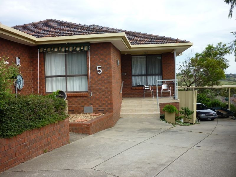 5 Cook Place, Westmeadows VIC 3049