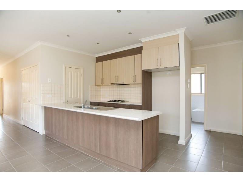 38  William Hovell Pass, Craigieburn VIC 3064