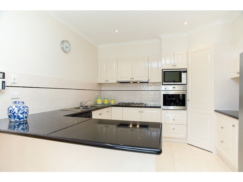 77 Sandover Drive, Roxburgh Park VIC 3064