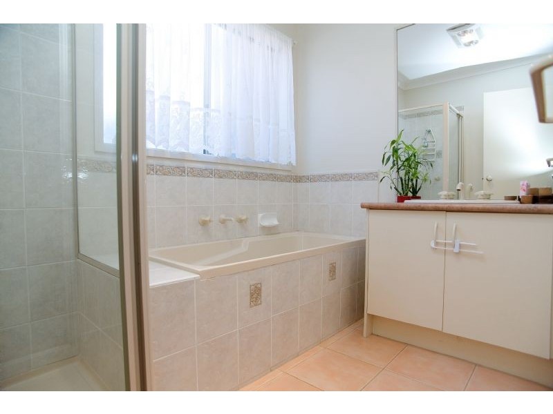 14 Mulberry Pass, Craigieburn VIC 3064