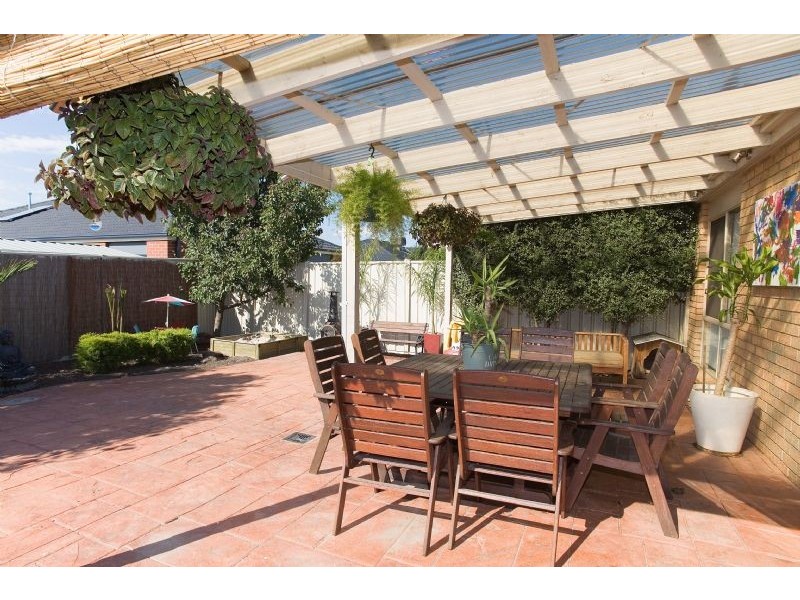 14 Mulberry Pass, Craigieburn VIC 3064