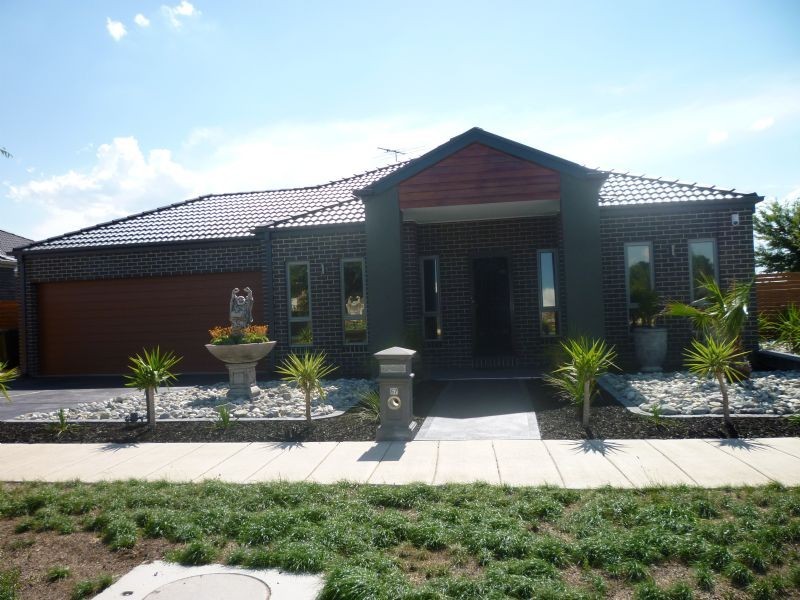 57 Golfview Drive, Craigieburn VIC 3064
