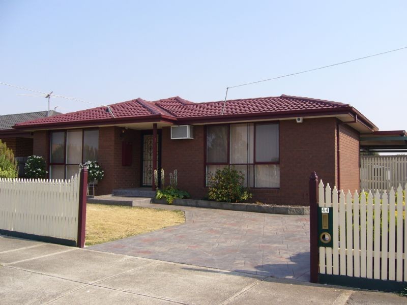 44 Wattleglen Street, Craigieburn VIC 3064