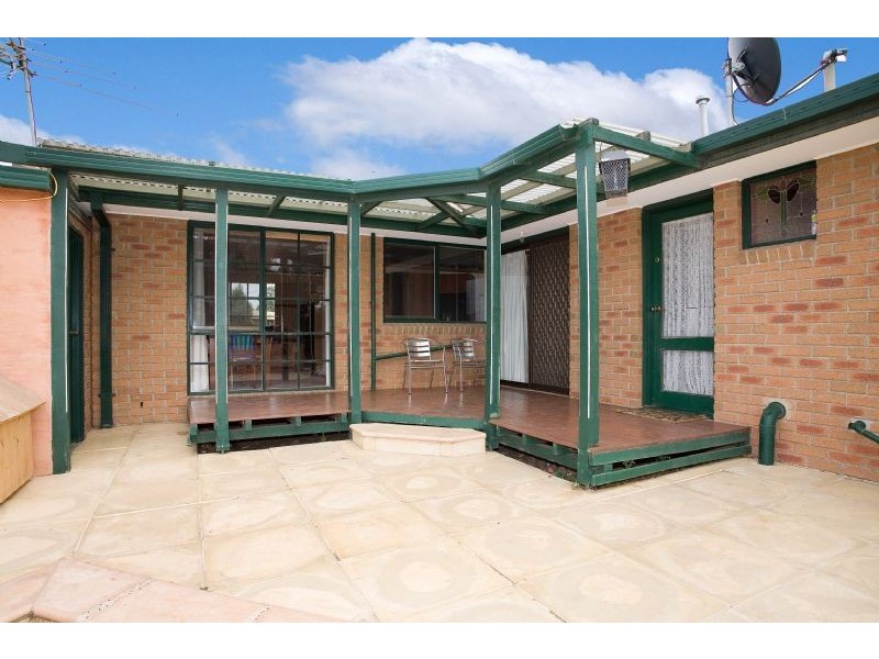 7 Dartford Court, Craigieburn VIC 3064