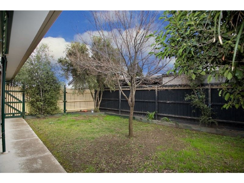 66 Gillingham Crescent, Craigieburn VIC 3064