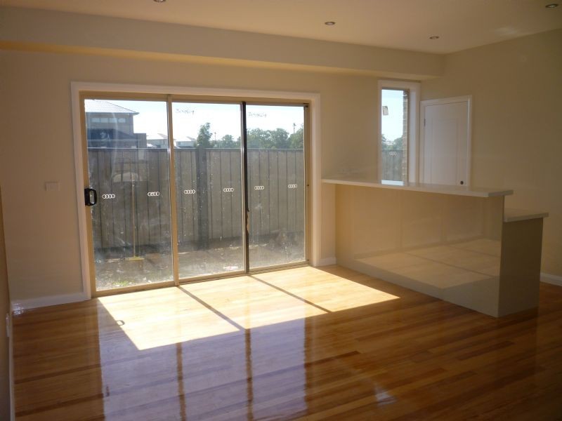 34 Centennial Park Drive, Craigieburn VIC 3064