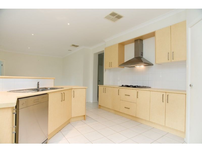 32 Scottsdale Court, Craigieburn VIC 3064