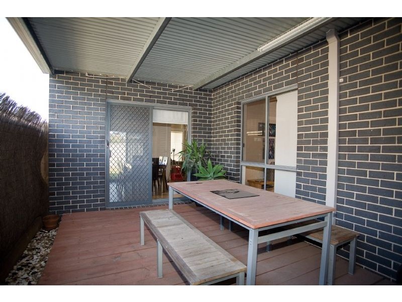 5 Eastwood Place, Craigieburn VIC 3064