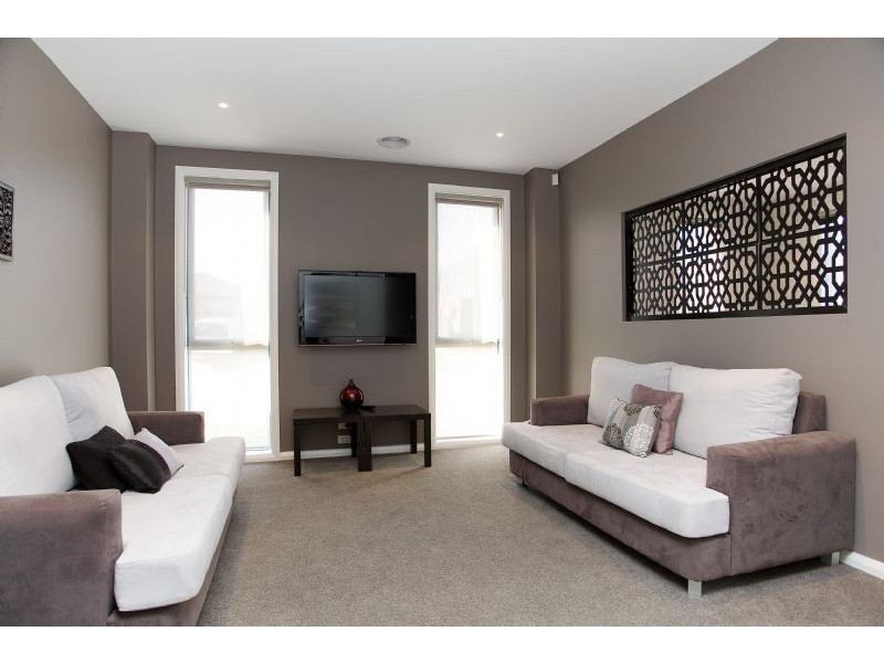 45 Cascade Terrace, Craigieburn VIC 3064