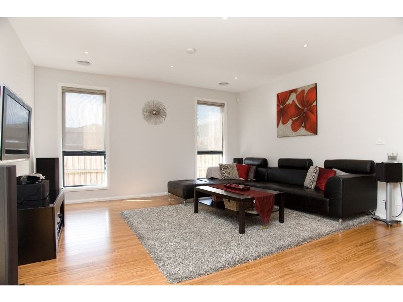 45 Cascade Terrace, Craigieburn VIC 3064