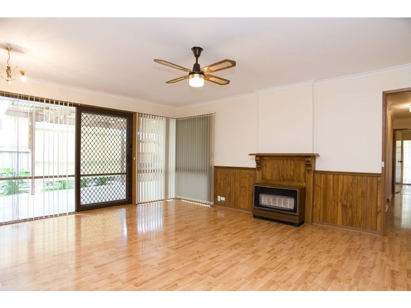 9 Hayle Court, Craigieburn VIC 3064