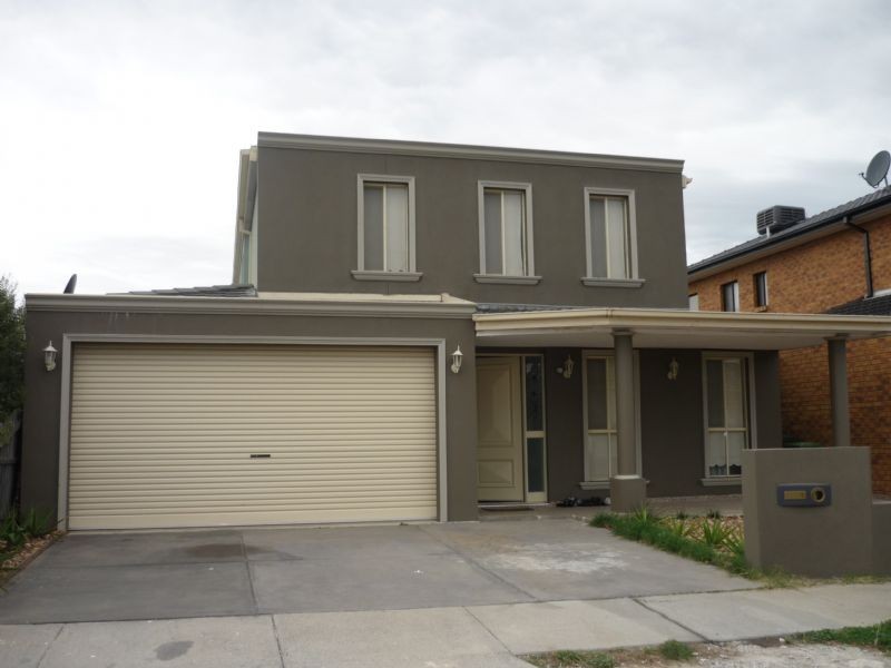 8 Tigris Crt, Roxburgh Park VIC 3064