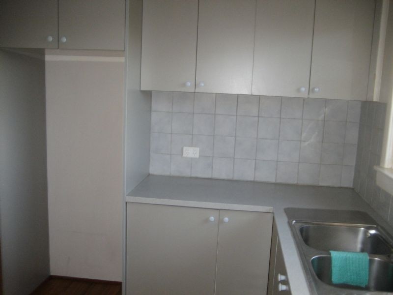 44 Glen Street, Glenroy VIC 3046