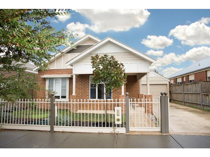 3 Grosvenor Square, Craigieburn VIC 3064