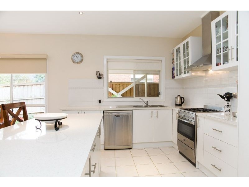 3 Grosvenor Square, Craigieburn VIC 3064