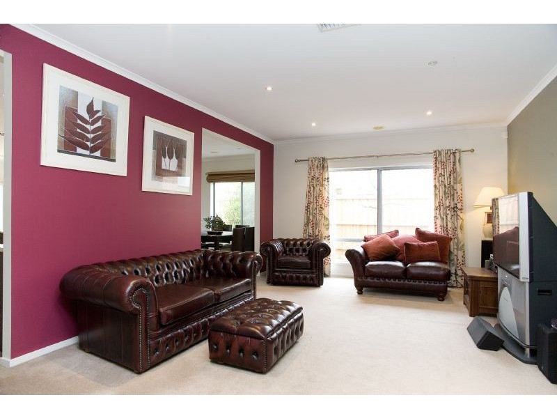 15 Grosvenor Square, Craigieburn VIC 3064