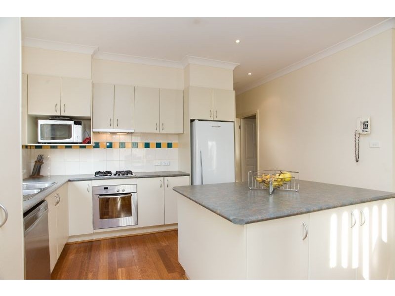 5 Parkstone View, Craigieburn VIC 3064