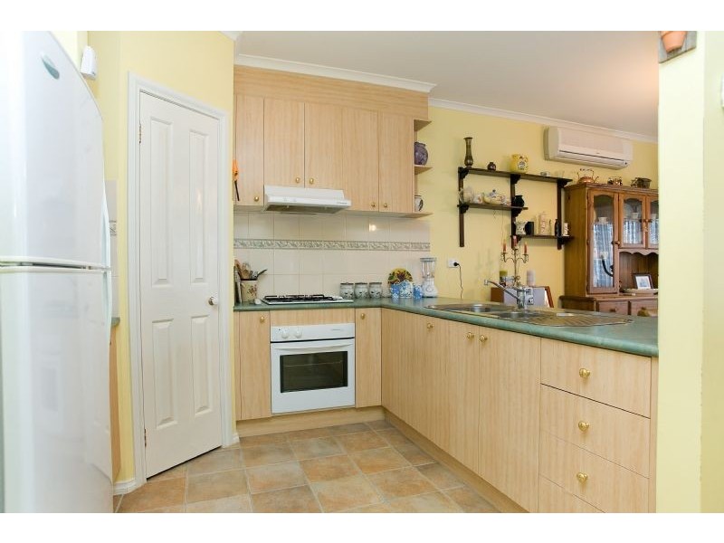 72 Mulberry Pass, Craigieburn VIC 3064
