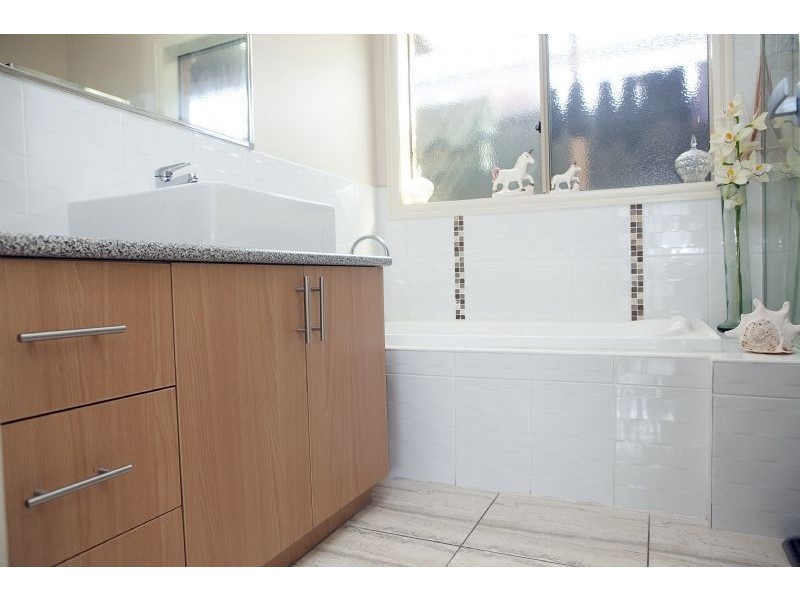 26 Corringa Way, Craigieburn VIC 3064