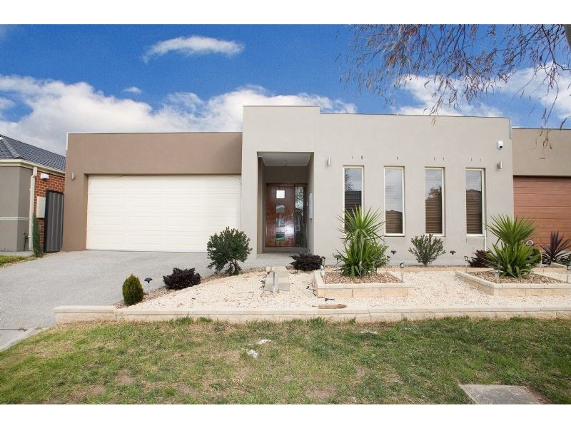 34 Beechworth Avenue, Greenvale VIC 3059