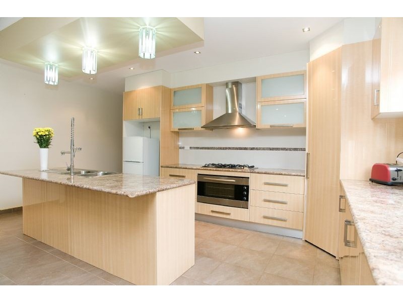 34 Beechworth Avenue, Greenvale VIC 3059