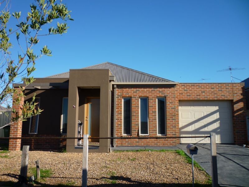 29 Tusmore Rise, Craigieburn VIC 3064