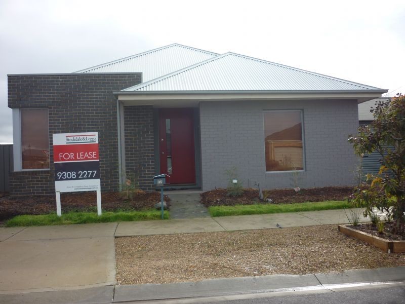 36 Giraween Cres, Craigieburn VIC 3064